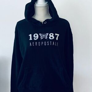 Aeropostale Black Pullover Hoodie with White Design Size XL Kangaroo Pocket